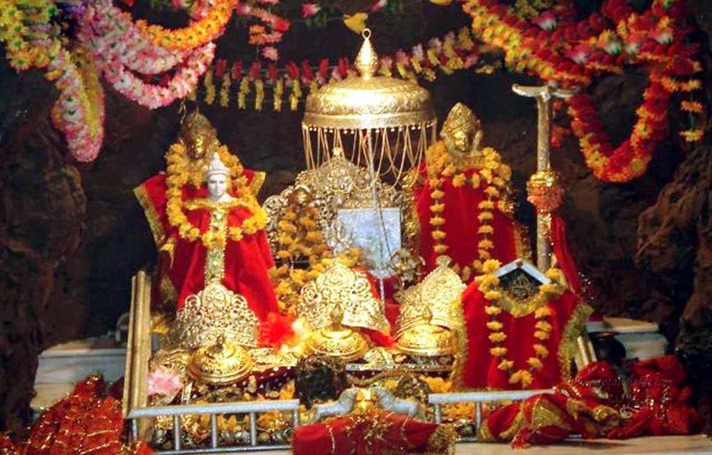 Vaishno + Kashmir Tour Package.